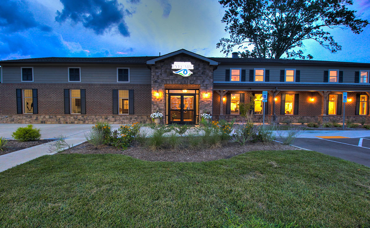 Spring Hill eyecare eye doctor office exterior